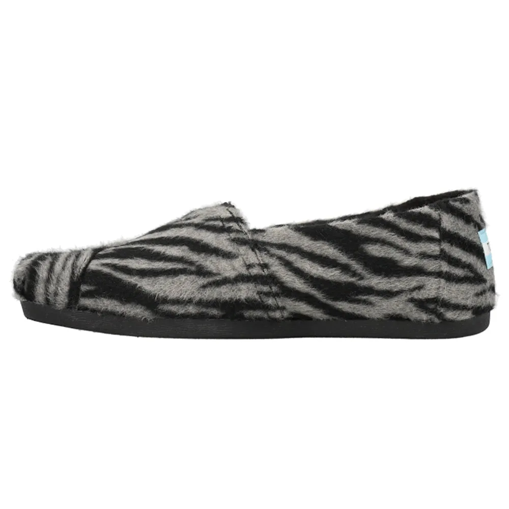 Alpargata Fuzzy Zebra Slip On Flats