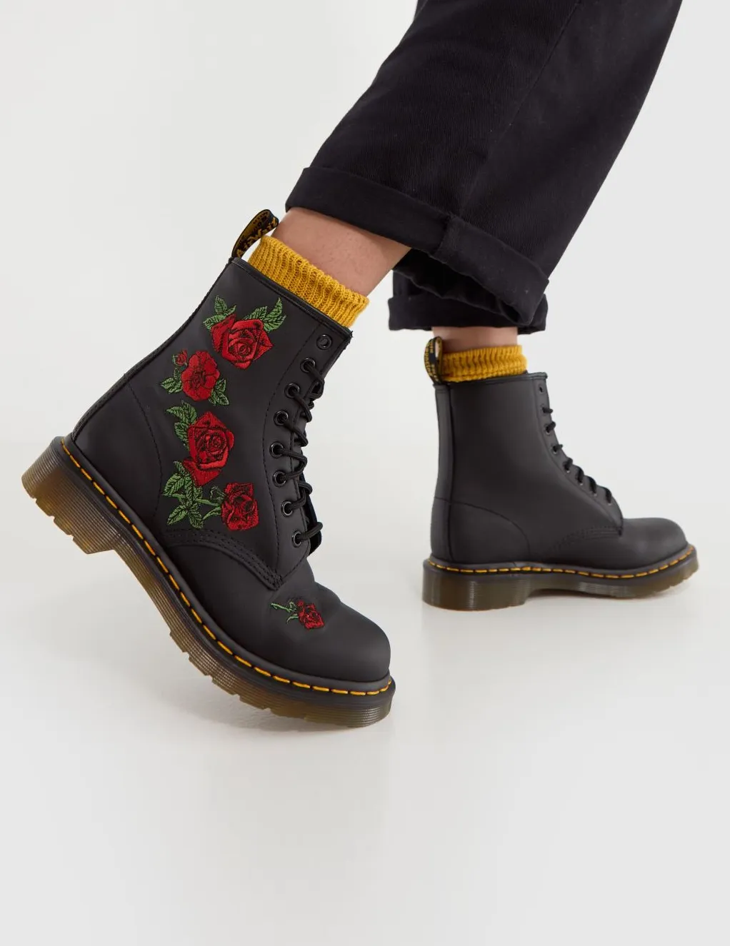 DR. MARTENS 1460 VONDA RED ROSE