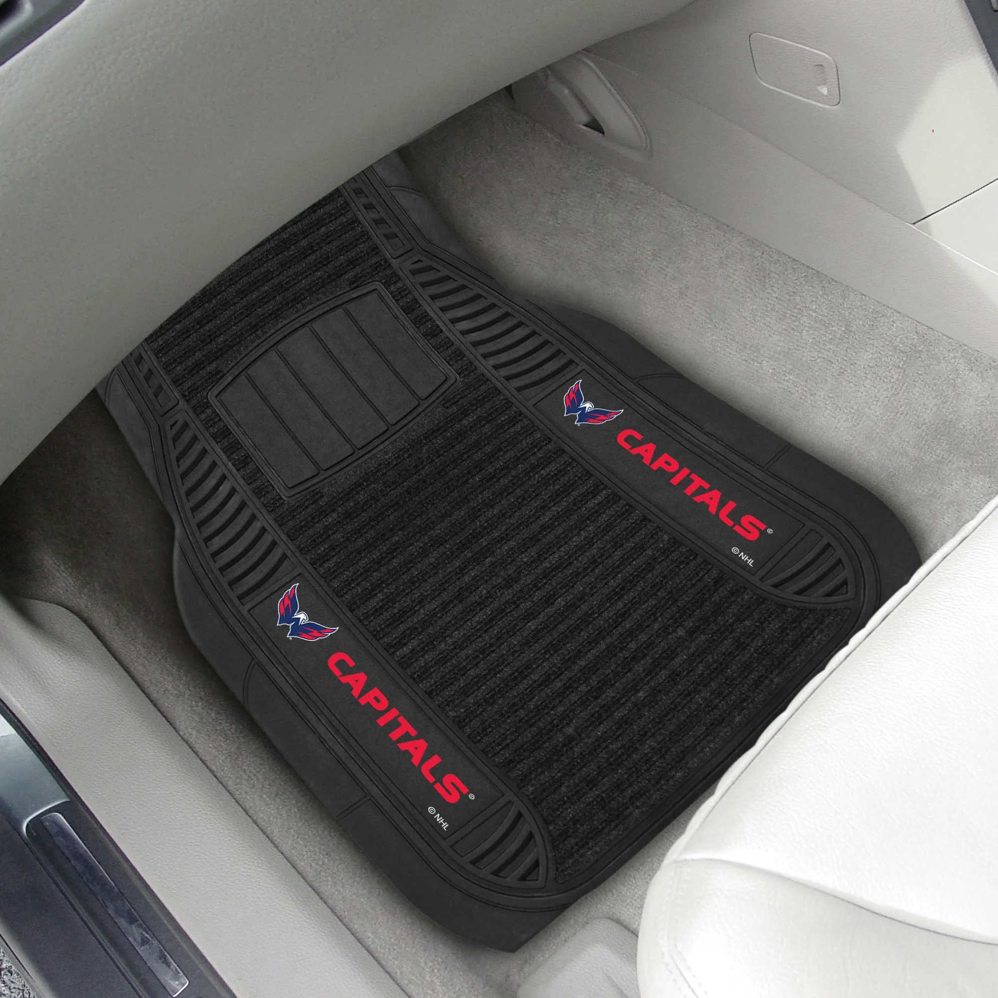 Fanmats Washington Capitals 2 Piece Deluxe Car Mat Set