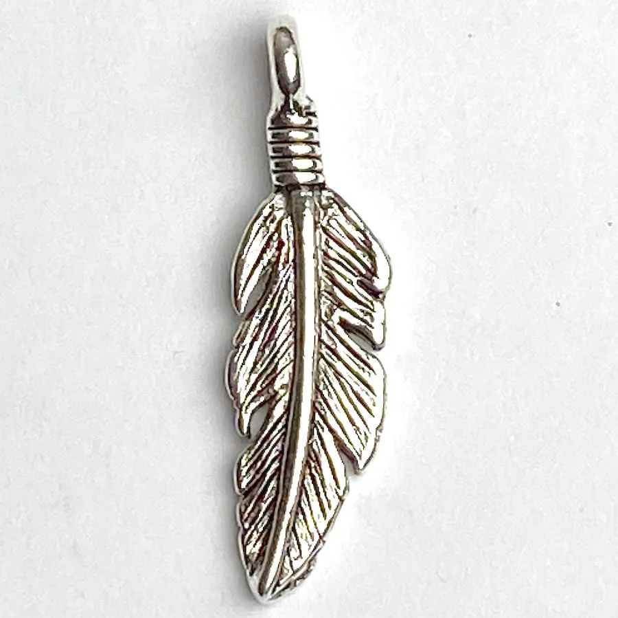 Feather Pendant/Charm, Pewter 15/16" USA, 24mm  # FJ-110