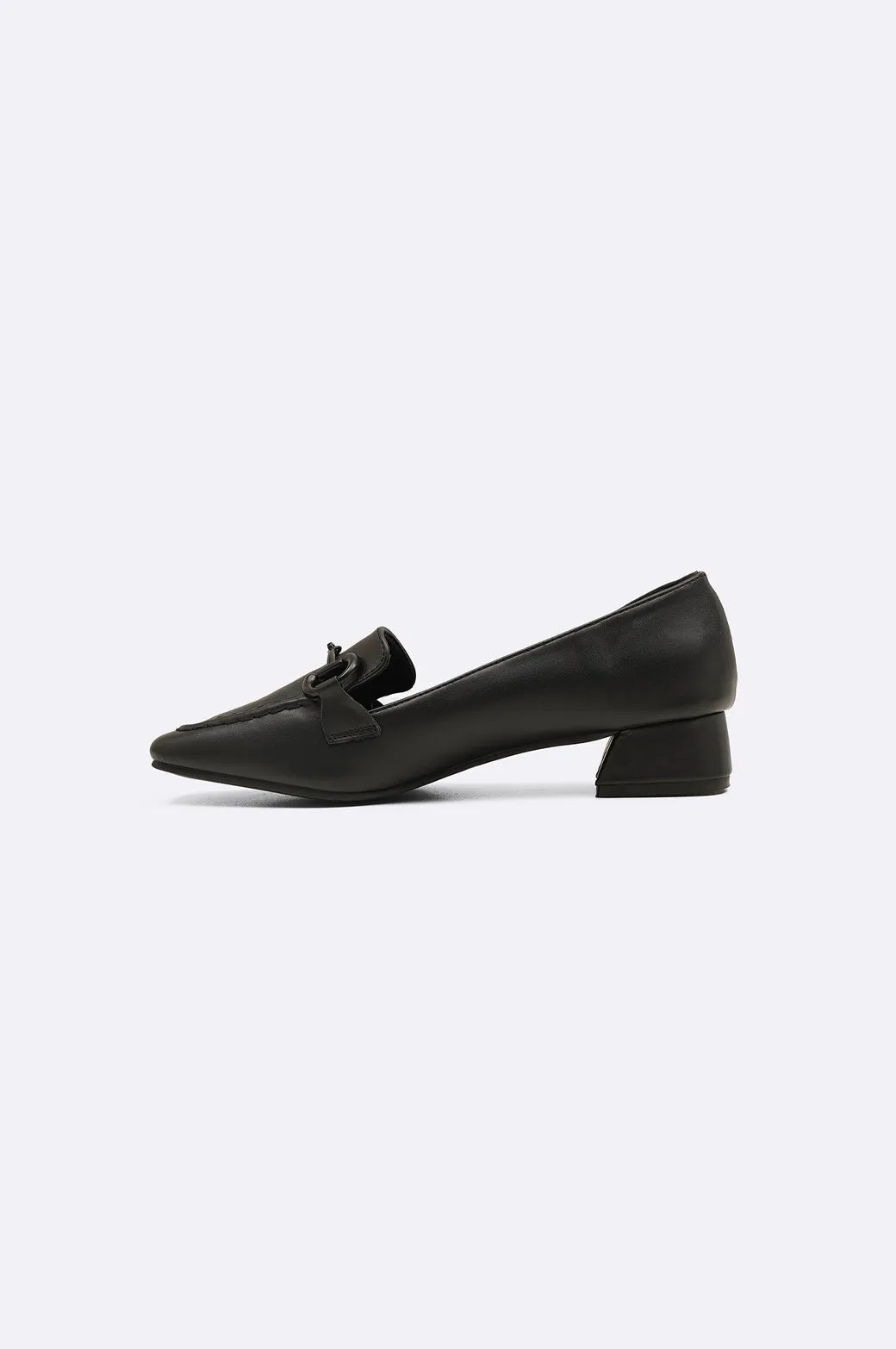 HEELED LOAFERS