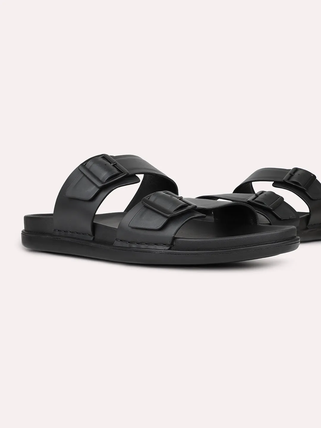 Mens Black Solid Round Toe Casual Sandals