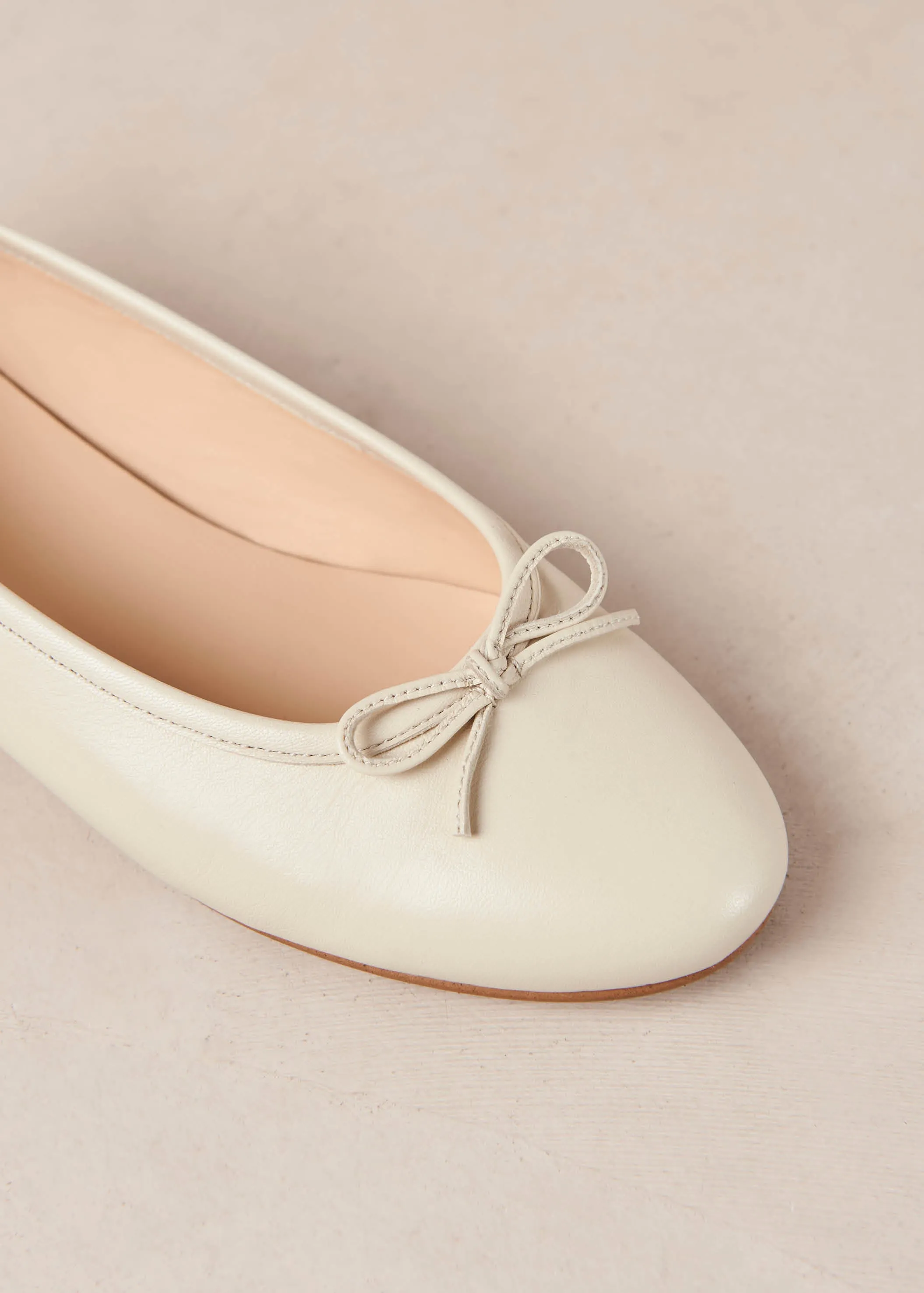 Oriana Leather Ballet Flats Cream White