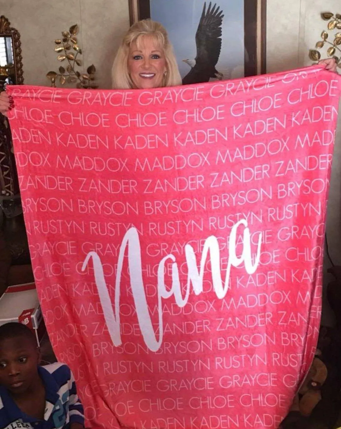 PERSONALIZED BLANKETS FOR MOM & KIDS