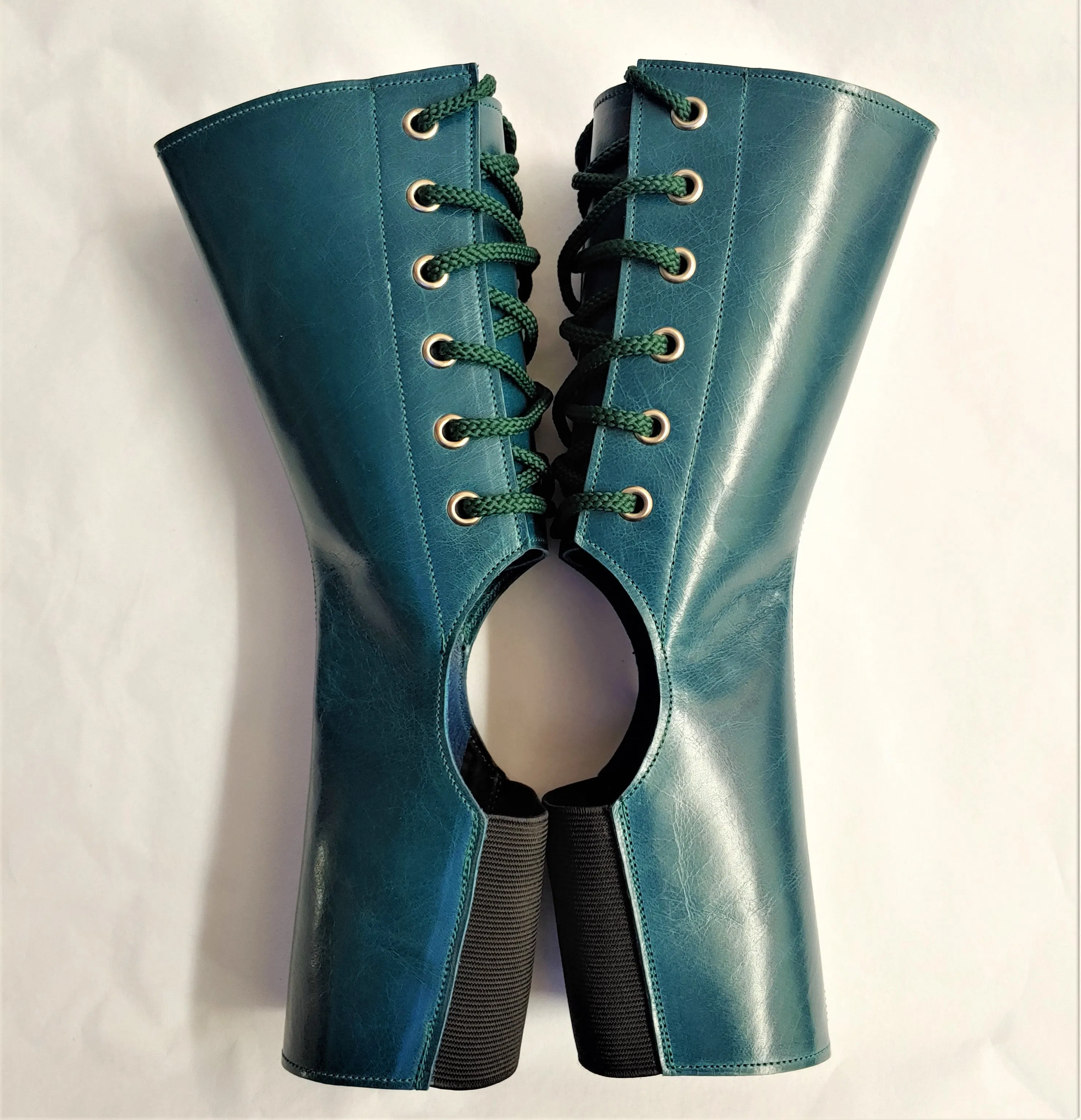 Short Deep Sea Green Aerial boots w/ MOON