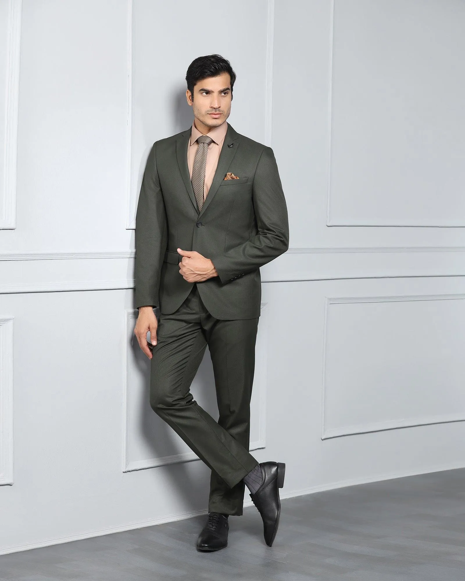 Two Piece Dark Green Textured Formal Suit - Valcon